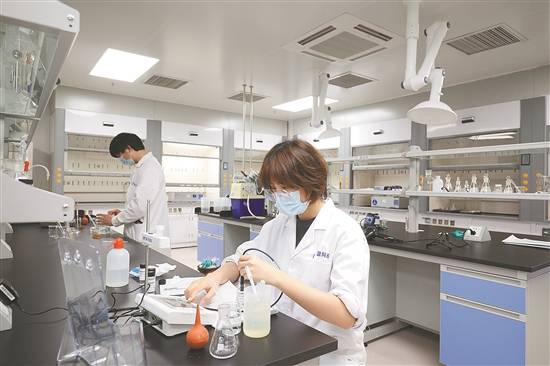 粵港澳大灣區(qū)搶抓機遇，將中醫(yī)藥產(chǎn)業(yè)由大做強